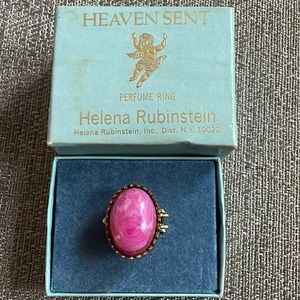 Rare Vintage Perfume Ring from Helena Rubinstein.